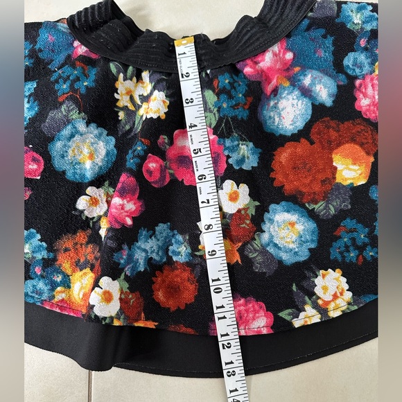 Floral Print Skirt | Size S - Picture 2 of 5